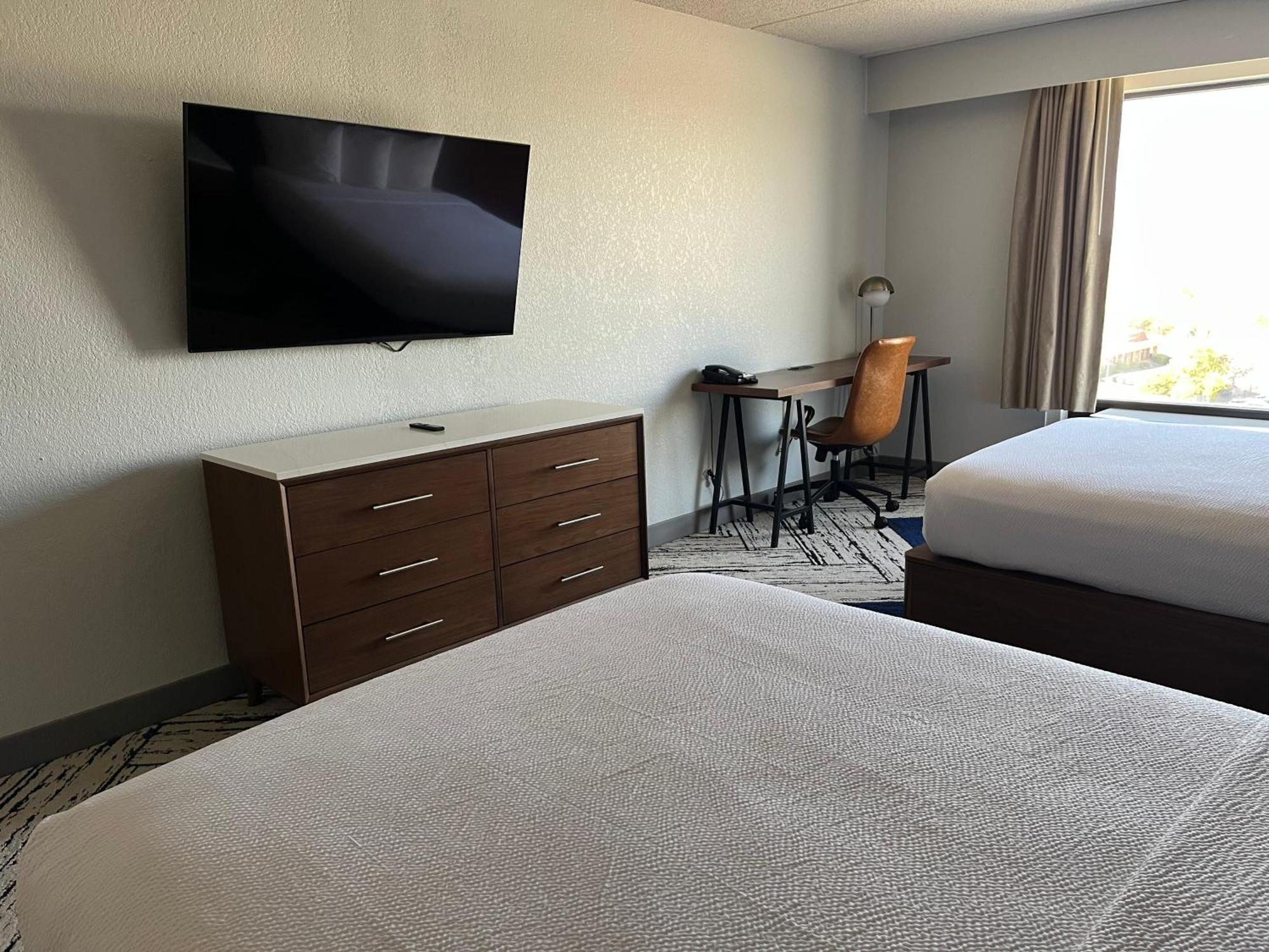 Four Points By Sheraton College Park Atlanta Airport Forest Park Bagian luar foto