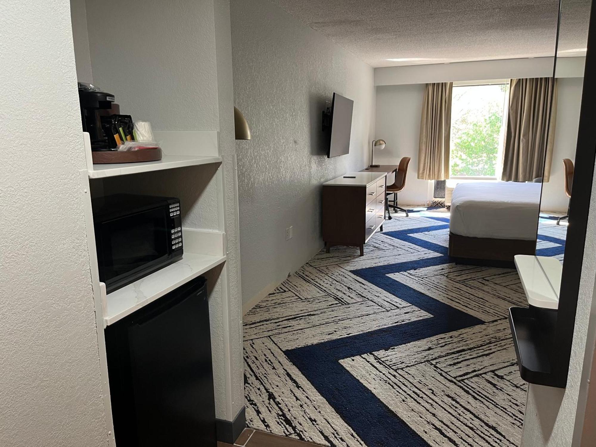 Four Points By Sheraton College Park Atlanta Airport Forest Park Bagian luar foto