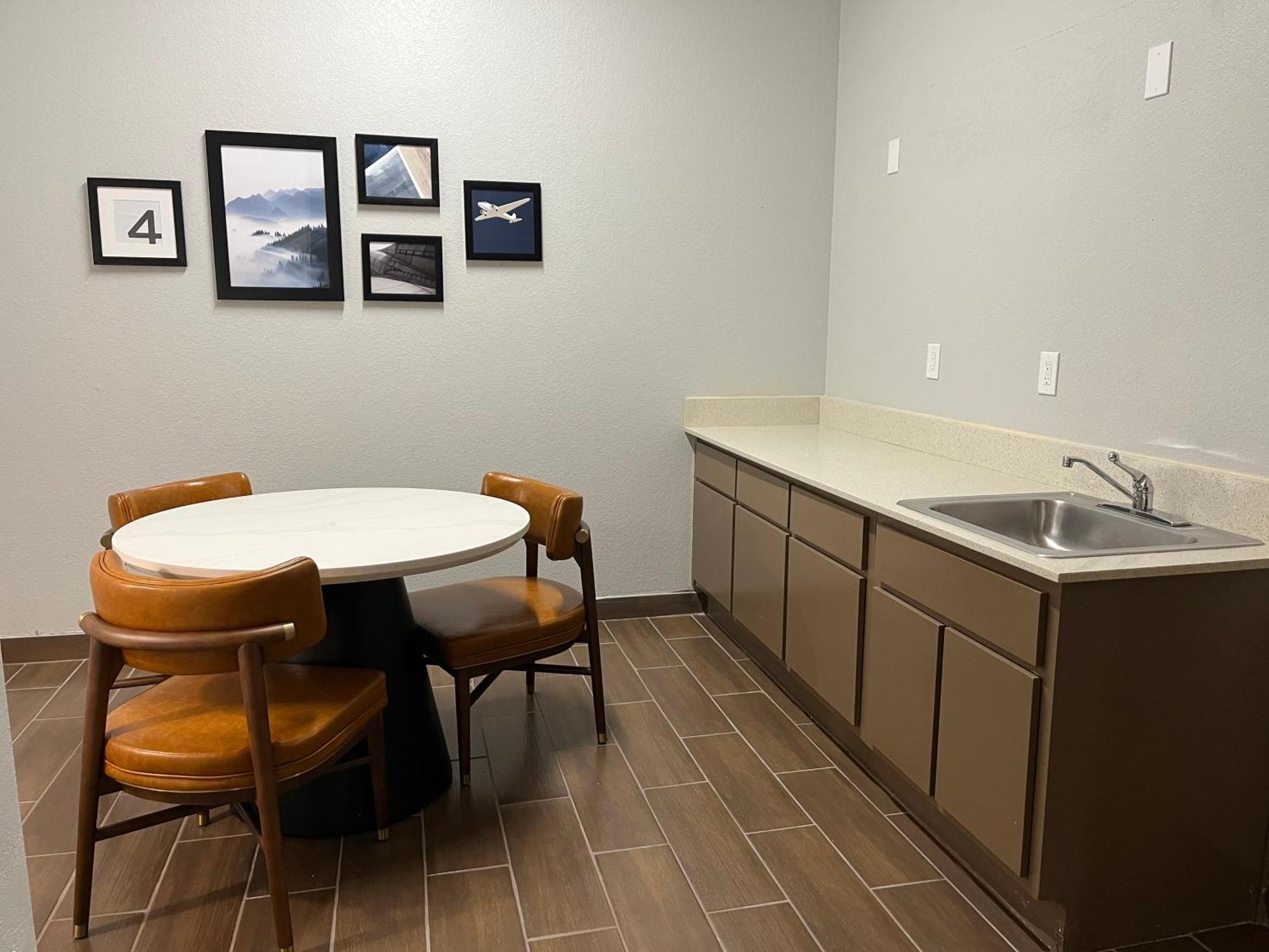 Four Points By Sheraton College Park Atlanta Airport Forest Park Bagian luar foto