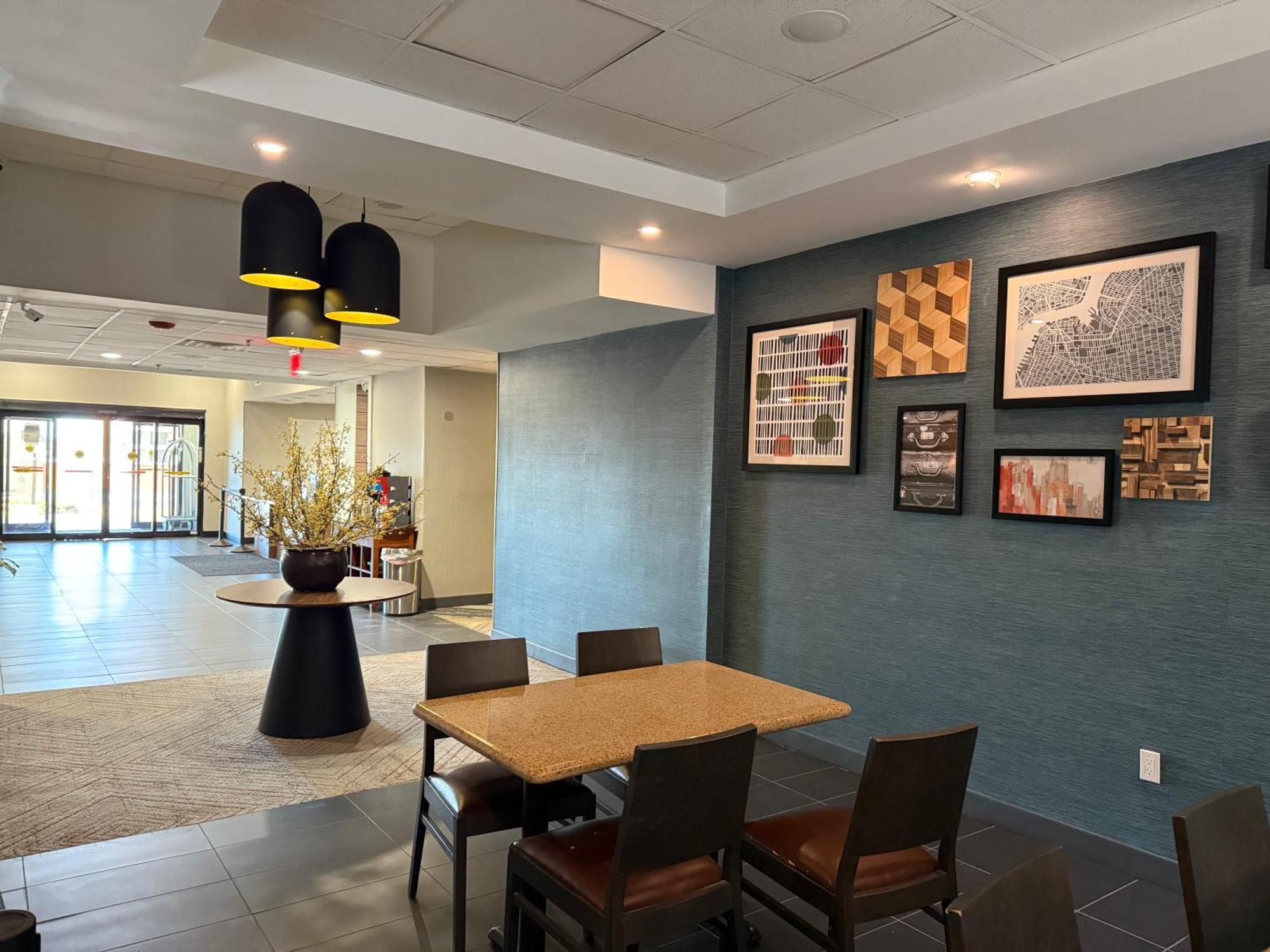 Four Points By Sheraton College Park Atlanta Airport Forest Park Bagian luar foto